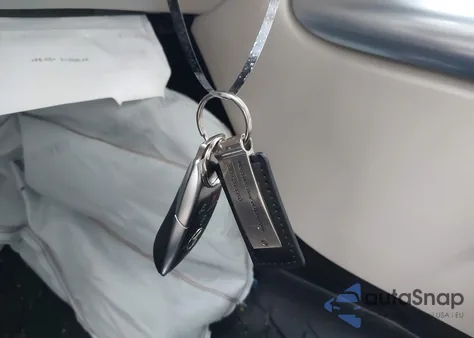 2021 Mercedes-Benz Gla 250 4Matic z USA, uszkodzony, nr VIN W1N4N4HB6MJ307133